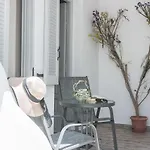 Relax アパートホテル