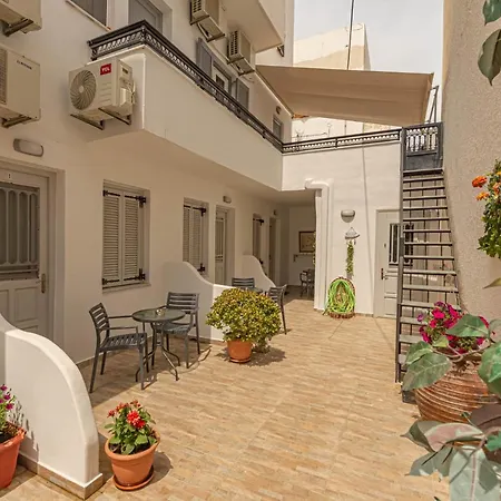 Lägenhetshotell Relax 4*