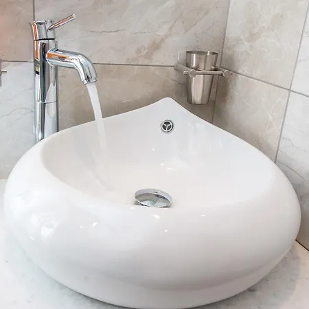 Relax Lägenhetshotell 4*