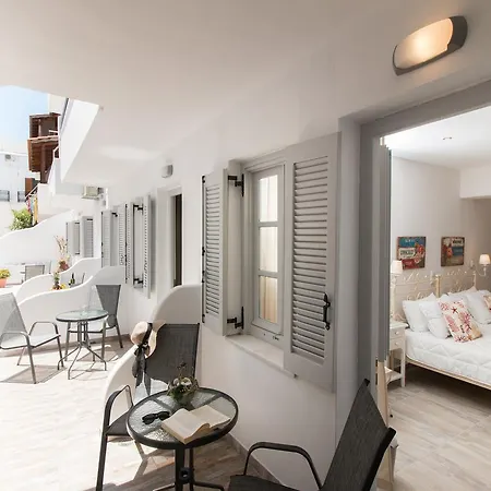 Relax Lägenhetshotell 4*