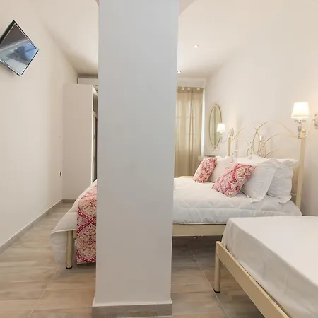 Relax Aparthotel Naxos City